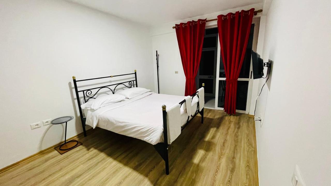 Hotel Drinos Tiranë Ngoại thất bức ảnh