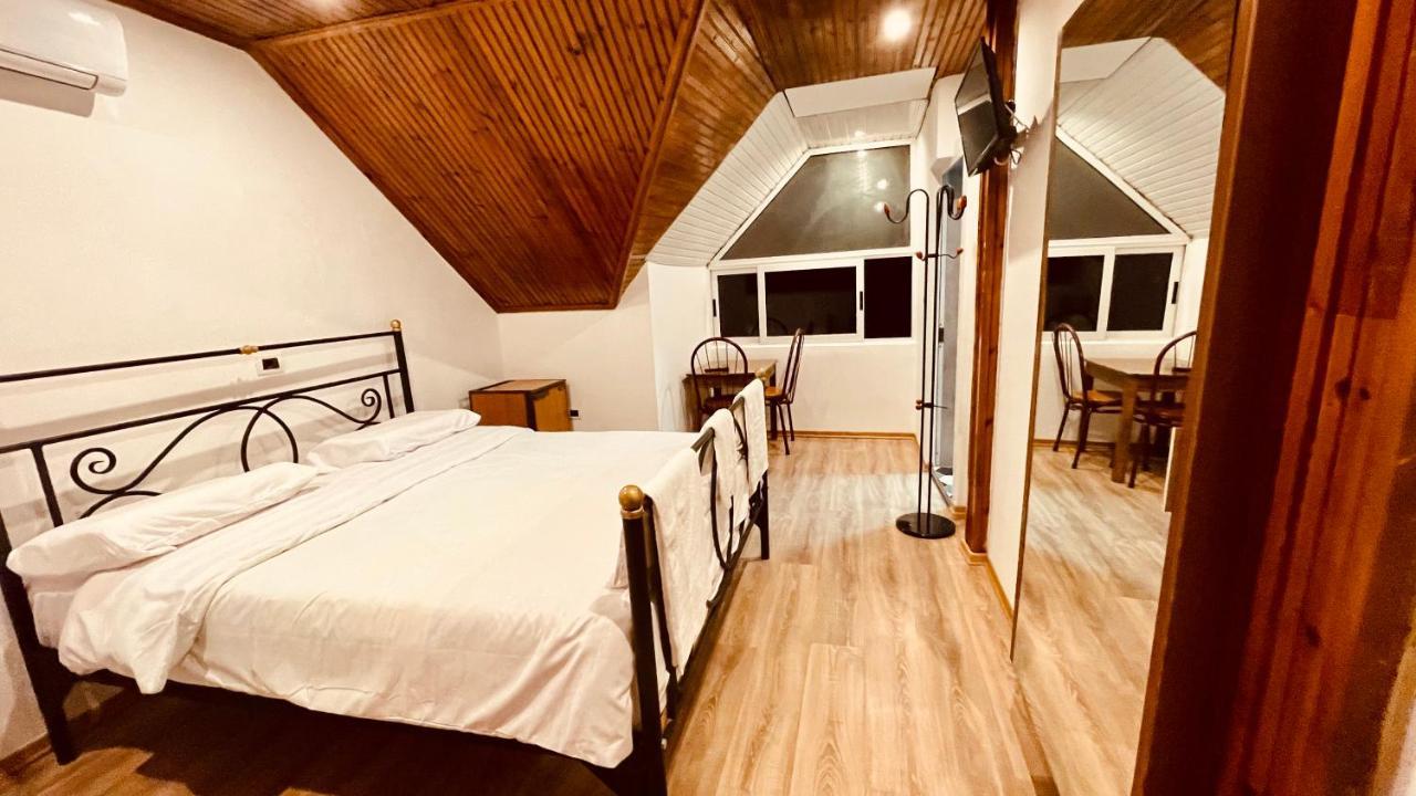 Hotel Drinos Tiranë Ngoại thất bức ảnh