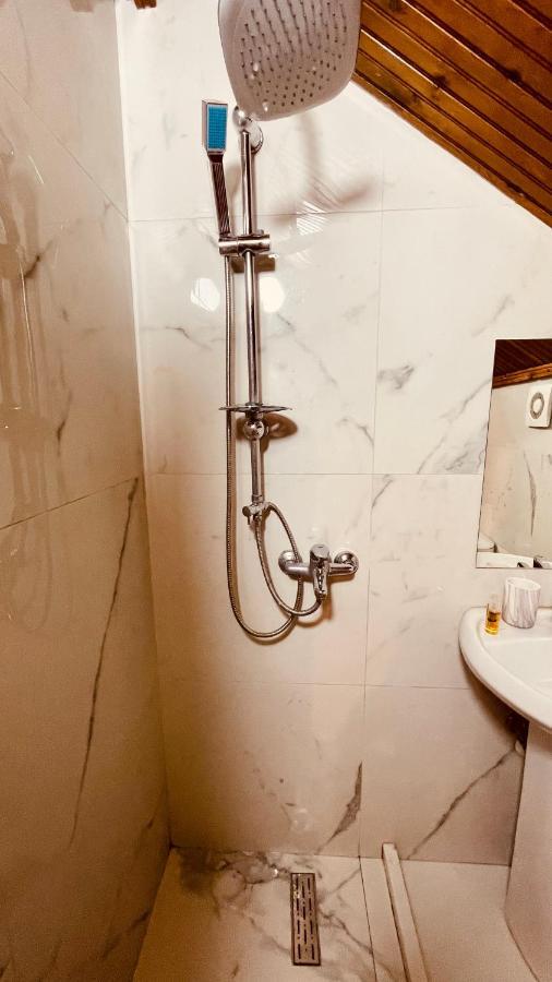 Hotel Drinos Tiranë Ngoại thất bức ảnh